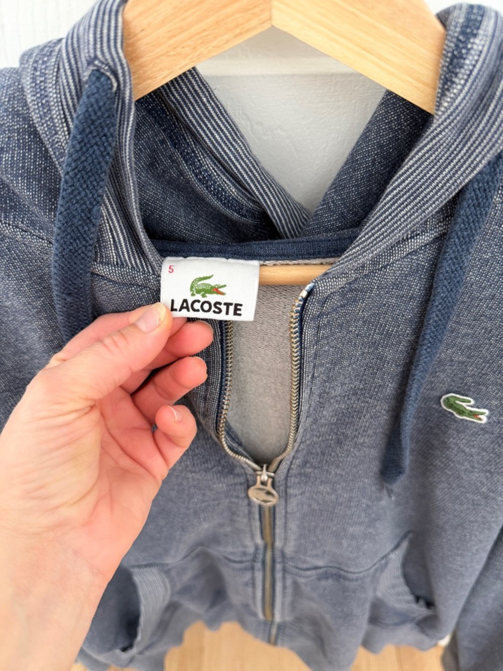 Men’s Lacoste Sweater - Picture 2 of 2
